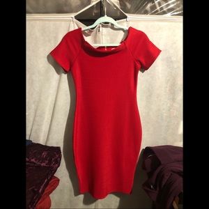 Red formal dress (red)